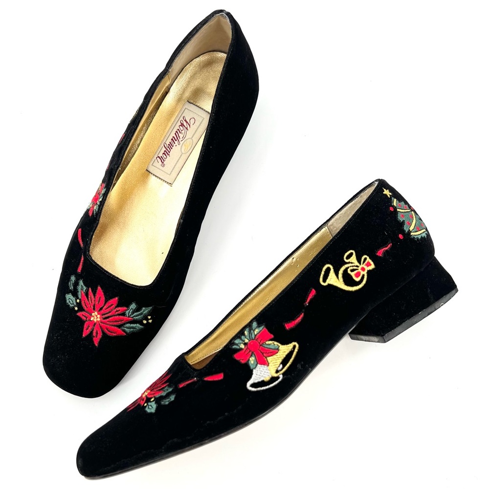 Vintage Worthington Christmas Holiday Embroidered Black Velvet Loafer 7.5
